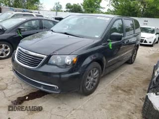 ✅ 2015 Chrysler Town & Country S • VIN: 2C4RC1HG3FR505986 • Lot: 53131424. Wystawiony na Copart z przebiegiem 154 942 mil. Bezpłatny archiwum sprzedaży aukcyjnych z USA i szczegółowy raport historii pojazdu na DreamBid. Zdjęcie 1.