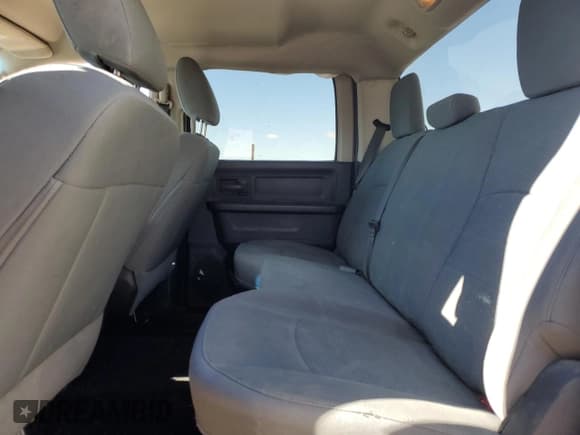 ✅ 2015 Ram 2500 Tradesman • VIN: 3C6TR5CT0FG566418 • Lot: 41986405. Wystawiony na Copart z przebiegiem 101 287 mil. Bezpłatny archiwum sprzedaży aukcyjnych z USA i szczegółowy raport historii pojazdu na DreamBid. Zdjęcie 11.