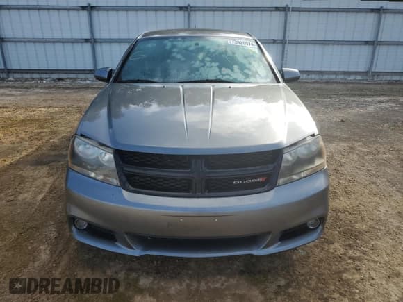 ✅ 2013 Dodge Avenger SXT • VIN: 1C3CDZCB1DN710590 • Лот: 73926074. Опубликован ранее на Copart с пробегом 166 005 миль. Бесплатный доступ к архиву аукционных продаж из США и подробный отчёт об истории автомобиля на DreamBid. Изображение 5.