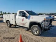 ✅ 2021 Chevrolet Silverado 2500HD Work Truck • VIN: 1GC0WLE74MF253363 • Lot: 90875035. Wystawiony na Copart z przebiegiem 171 178 mil. Bezpłatny archiwum sprzedaży aukcyjnych z USA i szczegółowy raport historii pojazdu na DreamBid. Zdjęcie 4.