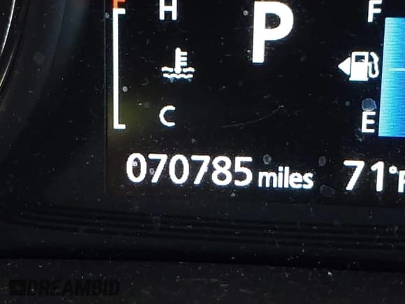 ✅ 2018 Mitsubishi Outlander SE • VIN: JA4AD3A39JZ054455 • Lot: 41815462. Wystawiony na IAAI z przebiegiem 70 785 mil. Bezpłatny archiwum sprzedaży aukcyjnych z USA i szczegółowy raport historii pojazdu na DreamBid. Zdjęcie 15.