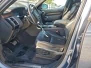 ✅ 2018 Land Rover Discovery HSE • VIN: SALRR2RV4JA069298 • Lot: 95738345. Wystawiony na Copart z przebiegiem Nie podano. Bezpłatny archiwum sprzedaży aukcyjnych z USA i szczegółowy raport historii pojazdu na DreamBid. Zdjęcie 7.