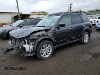 2012 Subaru Forester X Limited z VIN JF2SHAEC1CH439466, wystawiony jako Copart lot #80832355 z przebiegiem 118 181 mil mil oraz Szkoda całkowita • Salvage title. Historia ofert i sprzedaży dostępna na DreamBid. Obrazek 1.