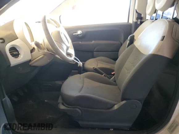 ✅ 2015 FIAT 500 Pop • VIN: 3C3CFFARXFT663264 • Lot: 88175755. Listed on Copart with 138,383 mi. Free auction sales archive from the USA and detailed vehicle history report at DreamBid. Image 7.