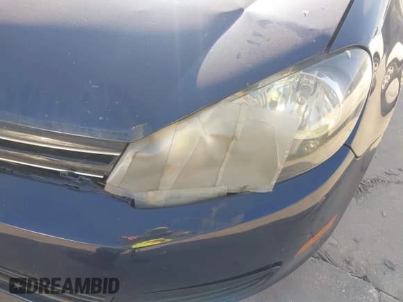 ✅ 2014 Volkswagen Jetta TDI w/Sunroof • VIN: 3VWPL7AJ5EM625663 • Lot: 43403775. Wystawiony na IAAI z przebiegiem 126 001 mil. Bezpłatny archiwum sprzedaży aukcyjnych z USA i szczegółowy raport historii pojazdu na DreamBid. Zdjęcie 12.