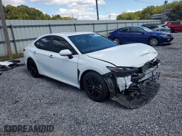 ✅ 2025 Toyota Camry SE • VIN: 4T1DAACK6SU620621 • Лот: 81568975. Опубликован ранее на Copart с пробегом 3 682 миль. Бесплатный доступ к архиву аукционных продаж из США и подробный отчёт об истории автомобиля на DreamBid. Изображение 4.