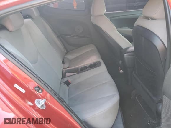 ✅ 2012 Hyundai Veloster w/Red Int • VIN: KMHTC6AD2CU034734 • Lot: 66930434. Wystawiony na Copart z przebiegiem 148 972 mil. Bezpłatny archiwum sprzedaży aukcyjnych z USA i szczegółowy raport historii pojazdu na DreamBid. Zdjęcie 10.