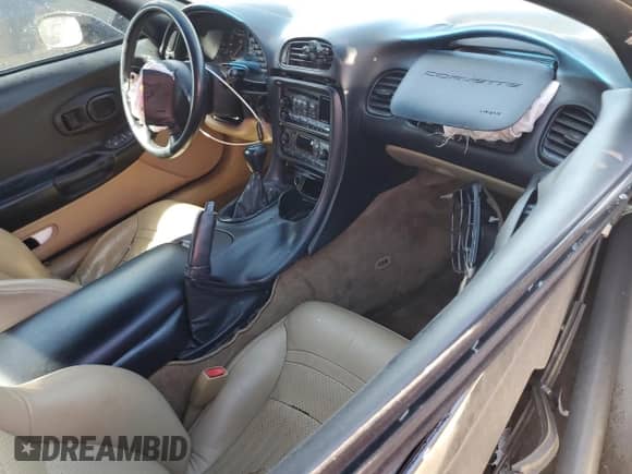 1999 Chevrolet Corvette z VIN 1G1YY22G1X5100910, wystawiony jako Copart lot #74916514 z przebiegiem 157 703 mil mil oraz Szkoda całkowita • Salvage title. Historia ofert i sprzedaży dostępna na DreamBid. Obrazek 8.