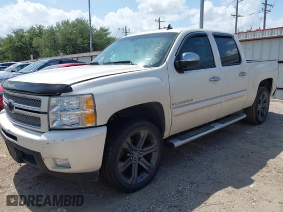 ✅ 2012 Chevrolet Silverado 1500 LTZ • VIN: 3GCPCTE0XCG307790 • Lot: 42459487. Wystawiony na IAAI z przebiegiem 199 708 mil. Bezpłatny archiwum sprzedaży aukcyjnych z USA i szczegółowy raport historii pojazdu na DreamBid. Zdjęcie 17.