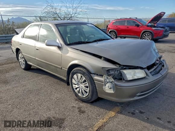 ✅ 2000 Toyota Camry LE • VIN: JT2BG22K9Y0507630 • Lot: 93785735. Wystawiony na Copart z przebiegiem 179 557 mil. Bezpłatny archiwum sprzedaży aukcyjnych z USA i szczegółowy raport historii pojazdu na DreamBid. Zdjęcie 4.