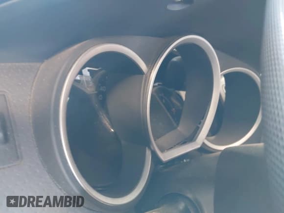 ✅ 2009 Toyota Tacoma • VIN: 5TEMU52N29Z666916 • Lot: 42208243. Listed on IAAI with Not provided. Free auction sales archive from the USA and detailed vehicle history report at DreamBid. Image 15.