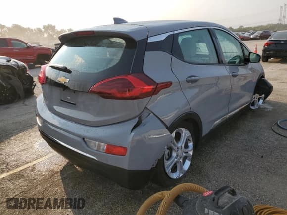 ✅ 2021 Chevrolet Bolt EV LT • VIN: 1G1FY6S08M4110742 • Lot: 70469954. Wystawiony na Copart z przebiegiem 18 941 mil. Bezpłatny archiwum sprzedaży aukcyjnych z USA i szczegółowy raport historii pojazdu na DreamBid. Zdjęcie 3.