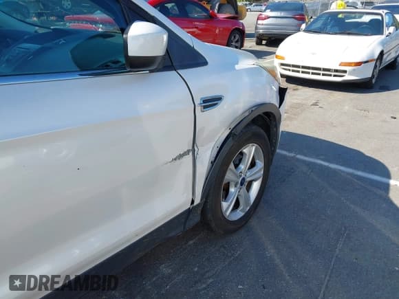 ✅ 2016 Ford Escape SE • VIN: 1FMCU0G78GUA92350 • Лот: 43265882. Опубликован ранее на IAAI с пробегом 157 664 миль. Бесплатный доступ к архиву аукционных продаж из США и подробный отчёт об истории автомобиля на DreamBid. Изображение 14.