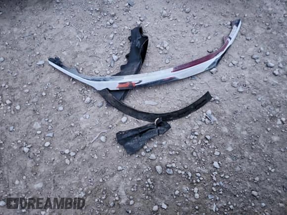 ✅ 2010 Toyota Venza • VIN: 4T3BK3BB9AU043302 • Lot: 93550345. Listed on Copart with 144,138 mi. Free auction sales archive from the USA and detailed vehicle history report at DreamBid. Image 13.