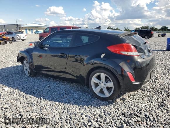 ✅ 2013 Hyundai Veloster w/Black Int • VIN: KMHTC6AD6DU162430 • Lot: 81911685. Listed on Copart with 94,644 mi. Free auction sales archive from the USA and detailed vehicle history report at DreamBid. Image 2.