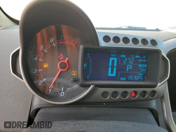 ✅ 2012 Chevrolet Sonic LT • VIN: 1G1JC5SH2C4144246 • Lot: 69415075. Listed on Copart with 153,251 mi. Free auction sales archive from the USA and detailed vehicle history report at DreamBid. Image 9.