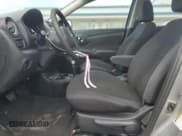 ✅ 2013 Nissan Versa SL • VIN: 3N1CN7AP3DL839316 • Lot: 71435855. Wystawiony na Copart z przebiegiem 87 854 mil. Bezpłatny archiwum sprzedaży aukcyjnych z USA i szczegółowy raport historii pojazdu na DreamBid. Zdjęcie 7.