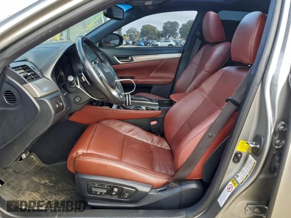 ✅ 2015 Lexus GS 350 • VIN: JTHBE1BL4FA014623 • Lot: 93888615. Wystawiony na Copart z przebiegiem 109 428 mil. Bezpłatny archiwum sprzedaży aukcyjnych z USA i szczegółowy raport historii pojazdu na DreamBid. Zdjęcie 7.