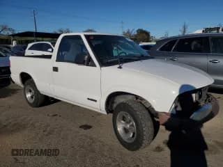 ✅ 2001 Chevrolet S-10 • VIN: 1GCCS14591K186310 • Лот: 89103105. Опубликован ранее на Copart с пробегом 241 060 миль. Бесплатный доступ к архиву аукционных продаж из США и подробный отчёт об истории автомобиля на DreamBid. Изображение 4.