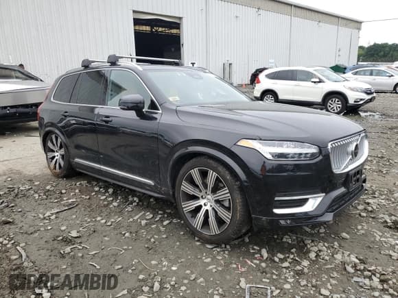 ✅ 2024 Volvo XC90 Ultimate Bright Theme • VIN: YV4062PF2R1178369 • Lot: 61177705. Listed on Copart with 15,533 mi. Free auction sales archive from the USA and detailed vehicle history report at DreamBid. Image 4.