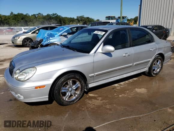 2004 Hyundai Sonata с VIN KMHWF25H54A933830, выставлен на аукционе Copart как лот 73734094 с пробегом 139 852 миль миль и На запчасти • Non repairable. История ставок и продаж доступна на DreamBid. Изображение 1.