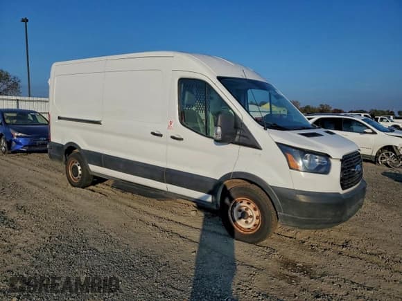 ✅ 2019 Ford Transit • VIN: 1FTYE2CM7KKB69437 • Lot: 93989735. Listed on Copart with 78,686 mi. Free auction sales archive from the USA and detailed vehicle history report at DreamBid. Image 4.