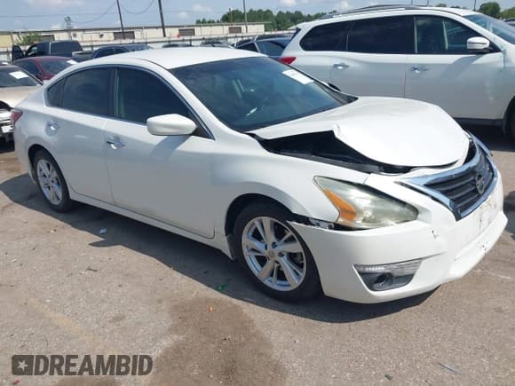 ✅ 2015 Nissan Altima SV • VIN: 1N4AL3APXFC149814 • Лот: 42887674. Опубликован ранее на IAAI с пробегом 80 381 миль. Бесплатный доступ к архиву аукционных продаж из США и подробный отчёт об истории автомобиля на DreamBid. Изображение 1.