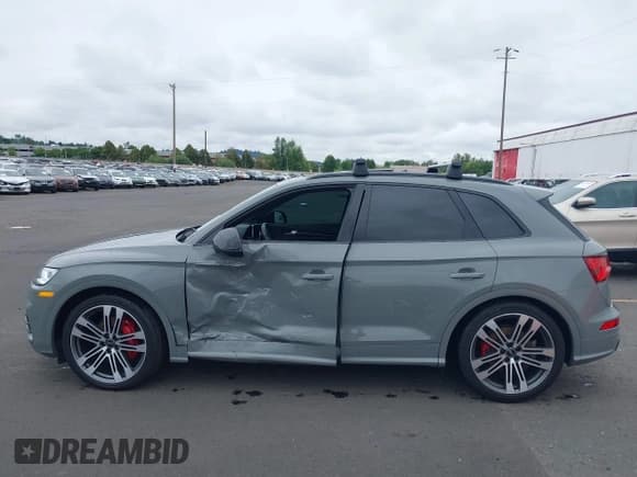✅ 2019 Audi SQ5 Premium Plus • VIN: WA1B4AFYXK2041298 • Лот: 42618253. Опубликован ранее на IAAI с пробегом 65 376 миль. Бесплатный доступ к архиву аукционных продаж из США и подробный отчёт об истории автомобиля на DreamBid. Изображение 15.