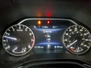 ✅ 2017 Nissan Maxima Platinum • VIN: 1N4AA6AP8HC446235 • Лот: 95730425. Опубликован ранее на Copart с пробегом 111 749 миль. Бесплатный доступ к архиву аукционных продаж из США и подробный отчёт об истории автомобиля на DreamBid. Изображение 9.