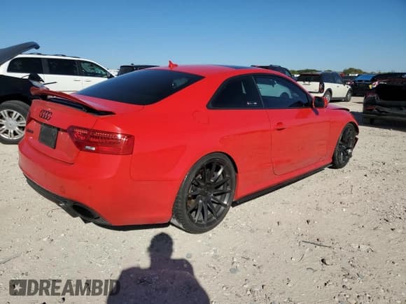 ✅ 2013 Audi RS 5 • VIN: WUAC6AFR6DA902467 • Lot: 82056324. Listed on Copart with 90,987 mi. Free auction sales archive from the USA and detailed vehicle history report at DreamBid. Image 3.