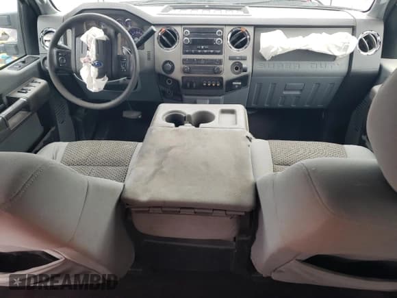 ✅ 2014 Ford F-250 XL • VIN: 1FT7W2BT9EEA91943 • Лот: 86163165. Опубликован ранее на Copart с пробегом 132 950 миль. Бесплатный доступ к архиву аукционных продаж из США и подробный отчёт об истории автомобиля на DreamBid. Изображение 8.