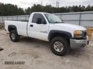 ✅ 2004 GMC Sierra 1500 • VIN: 1GTHC24204E339688 • Lot: 77595054. Wystawiony na Copart z przebiegiem 230 719 mil. Bezpłatny archiwum sprzedaży aukcyjnych z USA i szczegółowy raport historii pojazdu na DreamBid. Zdjęcie 4.