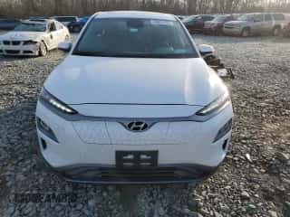 ✅ 2021 Hyundai Kona Limited • VIN: KM8K33AG3MU131415 • Lot: 44672703. Listed on Copart with 10,650 mi miles. Access the free auction sales archive from the USA and view a detailed vehicle history report at DreamBid. Image 5.