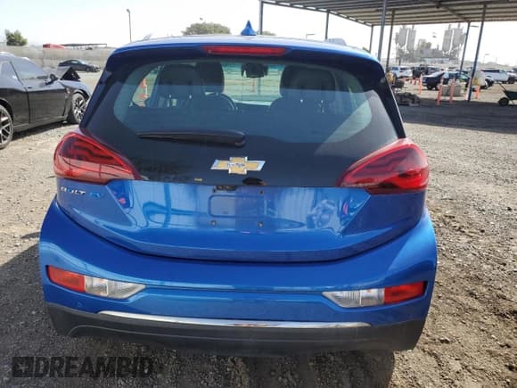 ✅ 2018 Chevrolet Bolt EV Premier • VIN: 1G1FX6S03J4139211 • Lot: 79139254. Wystawiony na Copart z przebiegiem 73 100 mil. Bezpłatny archiwum sprzedaży aukcyjnych z USA i szczegółowy raport historii pojazdu na DreamBid. Zdjęcie 6.