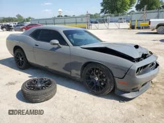 ✅ 2019 Dodge Challenger R/T • VIN: 2C3CDZBT6KH532062 • Lot: 63729634. Wystawiony na Copart z przebiegiem 73 913 mil. Bezpłatny archiwum sprzedaży aukcyjnych z USA i szczegółowy raport historii pojazdu na DreamBid. Zdjęcie 4.