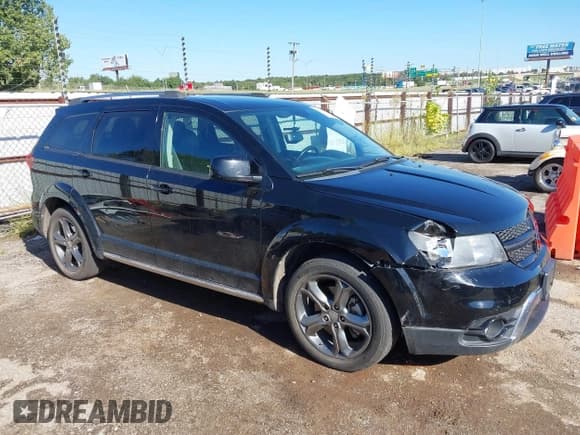✅ 2017 Dodge Journey Crossroad Plus • VIN: 3C4PDCGG3HT535975 • Лот: 43249138. Опубликован ранее на IAAI с пробегом 157 802 миль. Бесплатный доступ к архиву аукционных продаж из США и подробный отчёт об истории автомобиля на DreamBid. Изображение 13.
