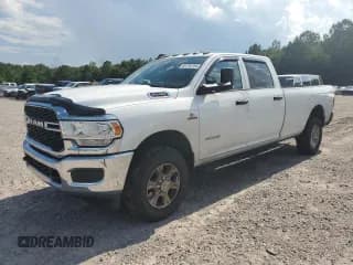 ✅ 2020 Ram 2500 Tradesman • VIN: 3C6UR5HL3LG252089 • Lot: 65736764. Listed on Copart with 69,146 mi. Free auction sales archive from the USA and detailed vehicle history report at DreamBid. Image 1.