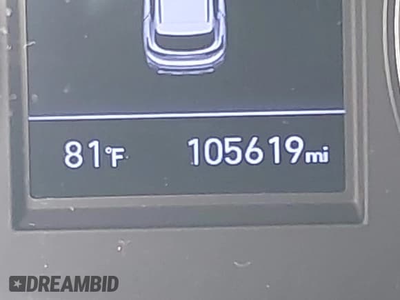 ✅ 2019 Hyundai Santa Fe SE • VIN: 5NMS23AD1KH044131 • Lot: 43237640. Wystawiony na IAAI z przebiegiem 105 619 mil. Bezpłatny archiwum sprzedaży aukcyjnych z USA i szczegółowy raport historii pojazdu na DreamBid. Zdjęcie 16.