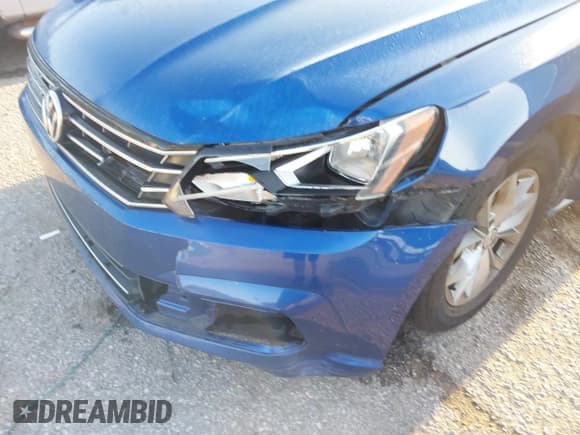 ✅ 2016 Volkswagen Passat S • VIN: 1VWAS7A3XGC046778 • Лот: 42431146. Опубликован ранее на IAAI с пробегом 136 178 миль. Бесплатный доступ к архиву аукционных продаж из США и подробный отчёт об истории автомобиля на DreamBid. Изображение 6.