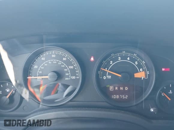 ✅ 2014 Jeep Compass Sport • VIN: 1C4NJCBA6ED830640 • Lot: 43667358. Listed on IAAI with 108,752 mi. Free auction sales archive from the USA and detailed vehicle history report at DreamBid. Image 7.