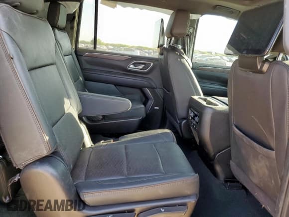 ✅ 2024 Chevrolet Suburban High Country • VIN: 1GNSKGKL0RR234738 • Лот: 81026025. Опубликован ранее на Copart с пробегом 24 527 миль. Бесплатный доступ к архиву аукционных продаж из США и подробный отчёт об истории автомобиля на DreamBid. Изображение 11.