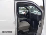 ✅ 2019 Chevrolet Express Cargo • VIN: 1GCWGBFG2K1310055 • Лот: 42983600. Опубликован ранее на IAAI с пробегом 162 413 миль. Бесплатный доступ к архиву аукционных продаж из США и подробный отчёт об истории автомобиля на DreamBid. Изображение 5.