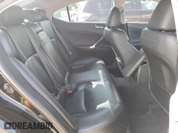 ✅ 2011 Lexus IS 350 • VIN: JTHCE5C26B5001974 • Lot: 72037295. Wystawiony na Copart z przebiegiem 166 265 mil. Bezpłatny archiwum sprzedaży aukcyjnych z USA i szczegółowy raport historii pojazdu na DreamBid. Zdjęcie 10.