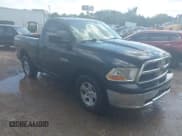 ✅ 2009 Dodge 1500 SLT • VIN: 1D3HB16P89J512966 • Lot: 42771974. Wystawiony na IAAI z przebiegiem 301 701 mil. Bezpłatny archiwum sprzedaży aukcyjnych z USA i szczegółowy raport historii pojazdu na DreamBid. Zdjęcie 1.