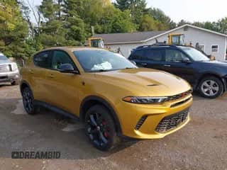 2024 Dodge Hornet GT с VIN ZACNDFAN0R3A19315, выставлен на аукционе IAAI как лот 43123045 с пробегом 1 273 миль миль и . История ставок и продаж доступна на DreamBid. Изображение 1.