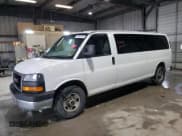 ✅ 2011 GMC Savana LT • VIN: 1GJZ71FG7B1122325 • Лот: 47652135. Опубликован ранее на Copart с пробегом 360 884 миль. Бесплатный доступ к архиву аукционных продаж из США и подробный отчёт об истории автомобиля на DreamBid. Изображение 1.