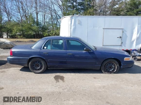 ✅ 2007 Ford Police Interceptor • VIN: 2FAHP71W87X148120 • Lot: 41784973. Wystawiony na IAAI z przebiegiem Nie podano. Bezpłatny archiwum sprzedaży aukcyjnych z USA i szczegółowy raport historii pojazdu na DreamBid. Zdjęcie 14.