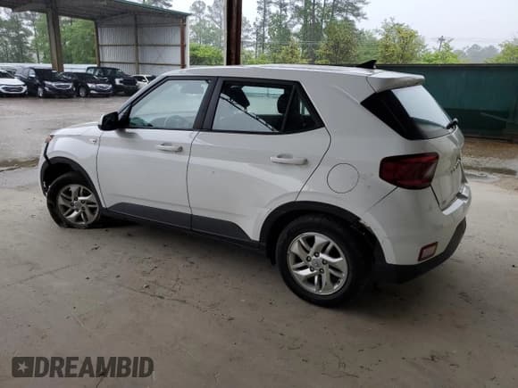 ✅ 2021 Hyundai Venue SE • VIN: KMHRB8A33MU103366 • Lot: 51933705. Listed on Copart with 80,800 mi. Free auction sales archive from the USA and detailed vehicle history report at DreamBid. Image 2.