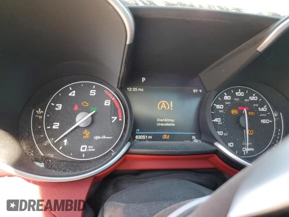 ✅ 2021 Alfa Romeo Giulia • VIN: ZARFAMAN0M7645906 • Lot: 83598394. Listed on Copart with 63,051 mi. Free auction sales archive from the USA and detailed vehicle history report at DreamBid. Image 9.