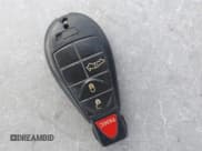 ✅ 2010 Dodge Challenger R/T Classic • VIN: 2B3CJ5DT6AH129581 • Lot: 40797290. Wystawiony na IAAI z przebiegiem 84 910 mil. Bezpłatny archiwum sprzedaży aukcyjnych z USA i szczegółowy raport historii pojazdu na DreamBid. Zdjęcie 11.